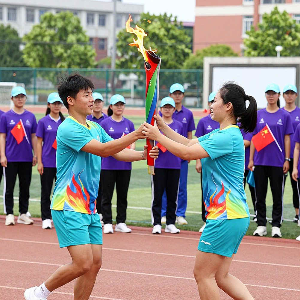 Same Points, Different Futures: The Vietnam–Thailand Equation in Group B Same Points, Different Futures: The Vietnam–Thailand Equation in Group B