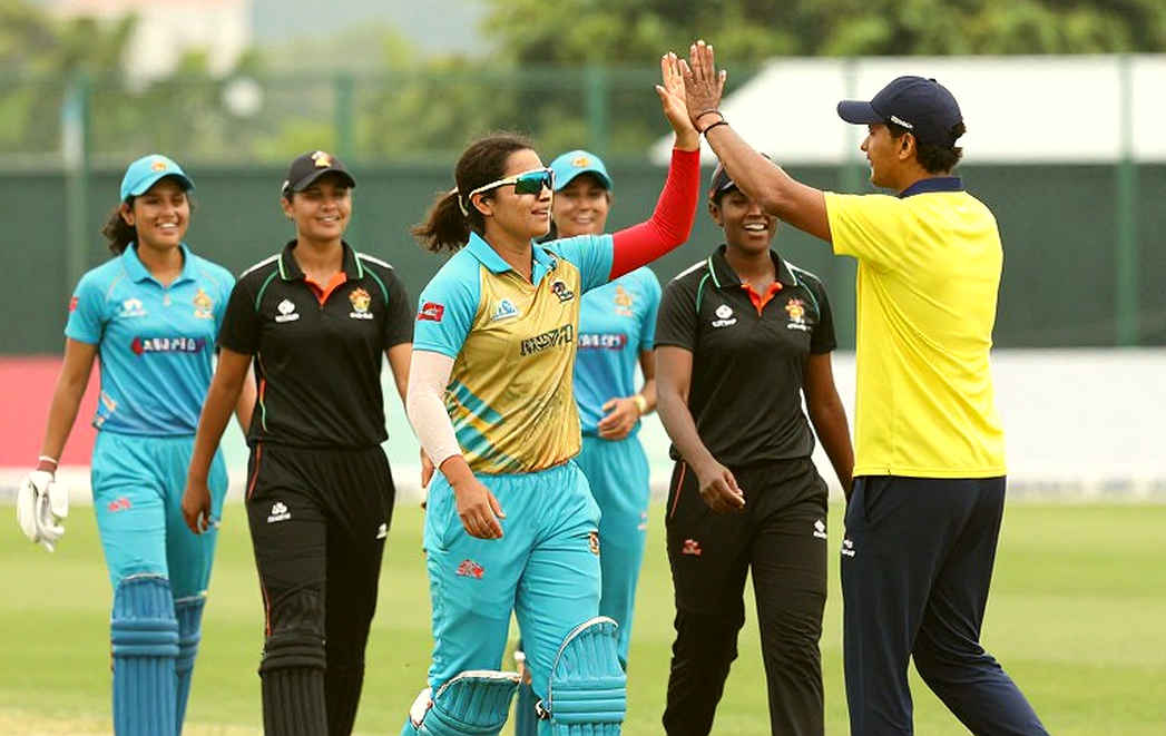 রাওয়ালপিন্ডির ভোর, শিববাড়ি মোড়ের চাদর-স্ক্রিন: একটি টেস্ট জয়ের হিসাব-খাতা রাওয়ালপিন্ডির ভোর, শিববাড়ি মোড়ের চাদর-স্ক্রিন: একটি টেস্ট জয়ের হিসাব-খাতা
